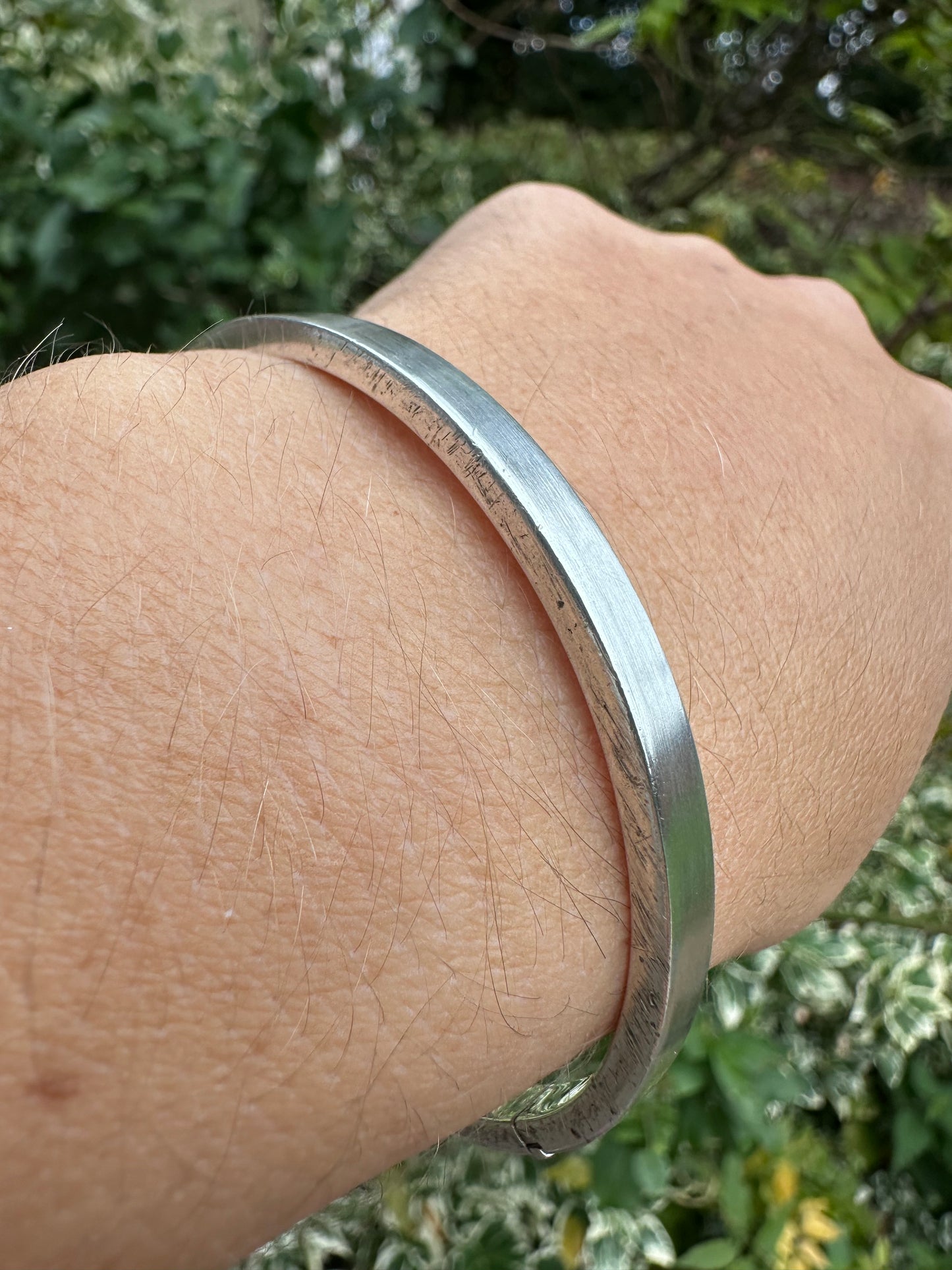 Sterling silver Plain hinged bangle