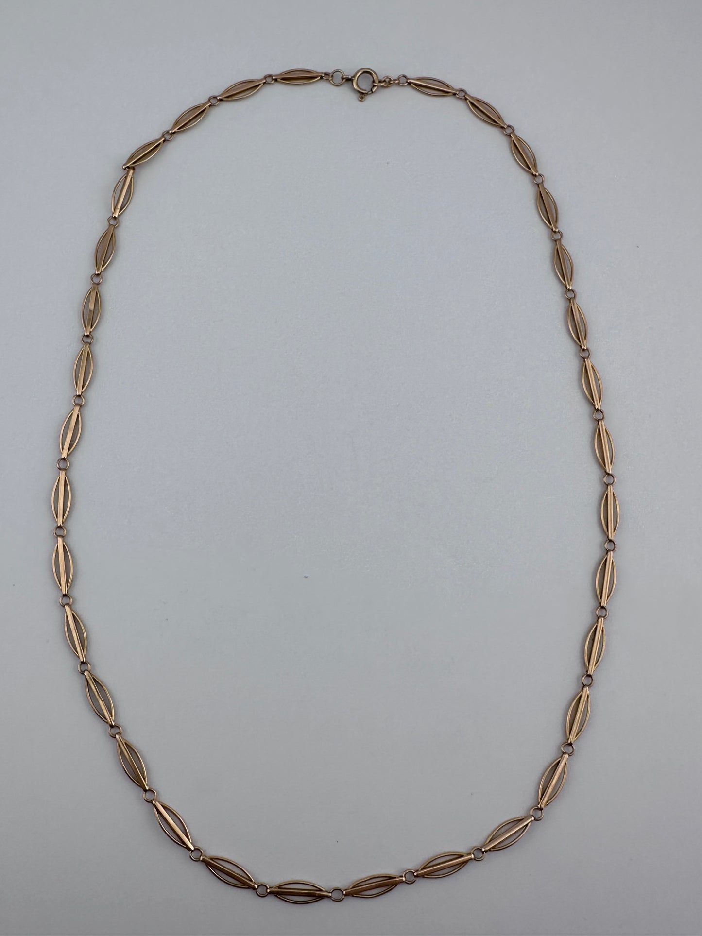 9ct Rose gold Eye shaped link chain