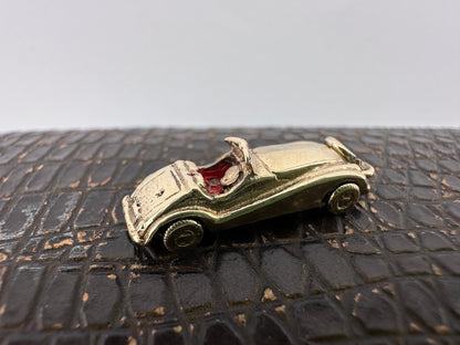 Vintage 9ct Gold Open top sports car (Jaguar?)