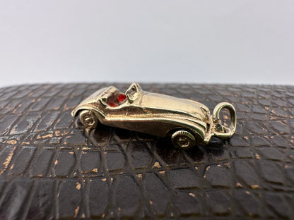 Vintage 9ct Gold Open top sports car (Jaguar?)