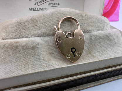 Vintage 9ct Gold heart padlock