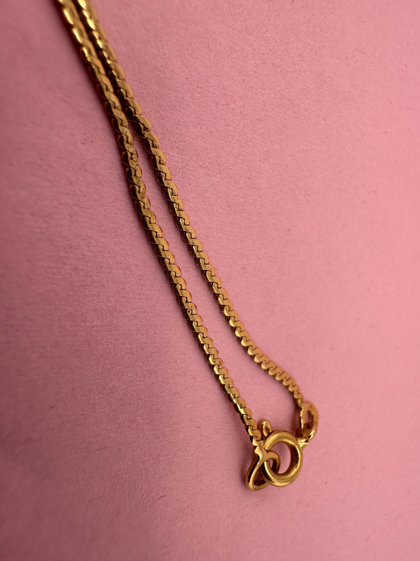 18ct S-Link Chain with tassel, 4.88g, 16inches