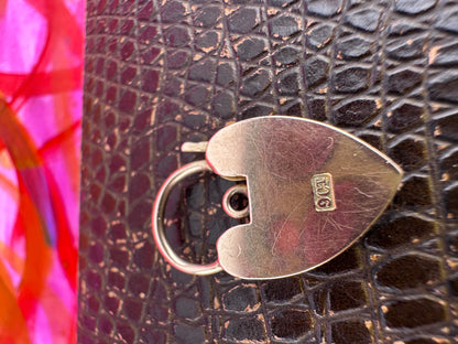 Vintage 9ct Gold heart padlock