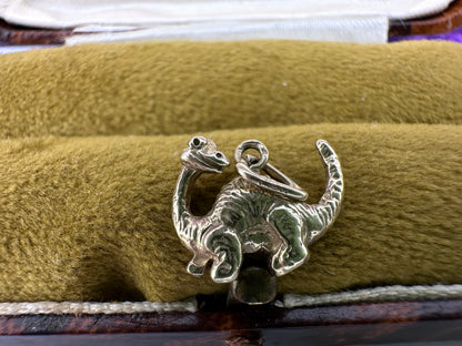 9ct Dinosaur charm