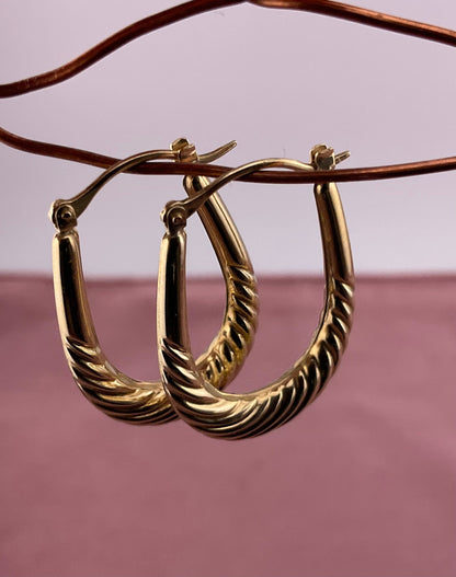 Vintage 9ct Gold Oval Twist Hoop Earrings