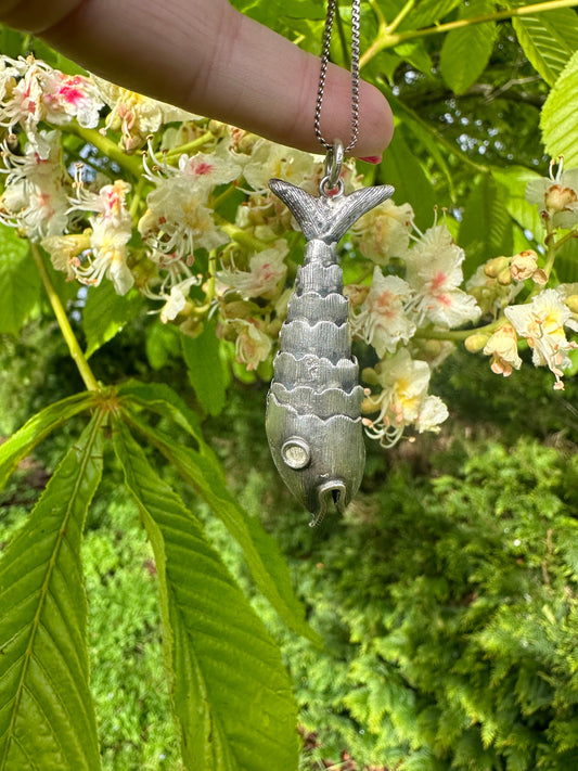 Silver articulated fish charm