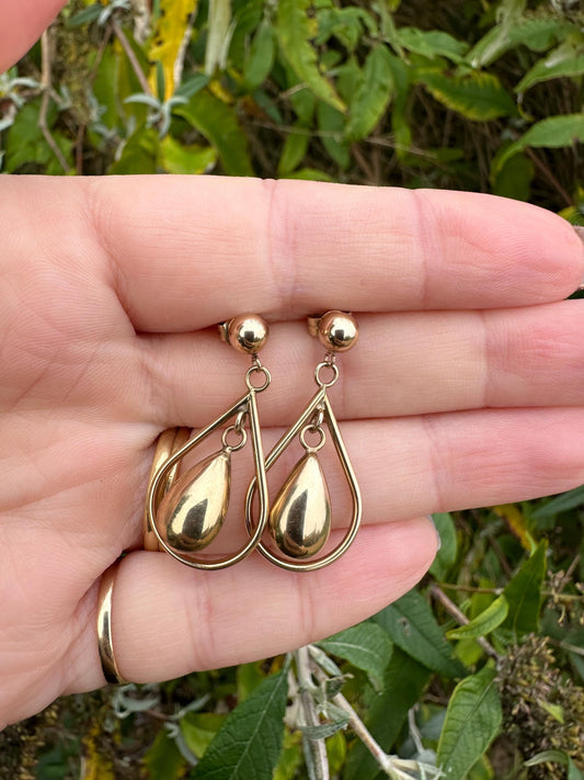 9ct Gold Puffy Tear Drop Dangle earrings