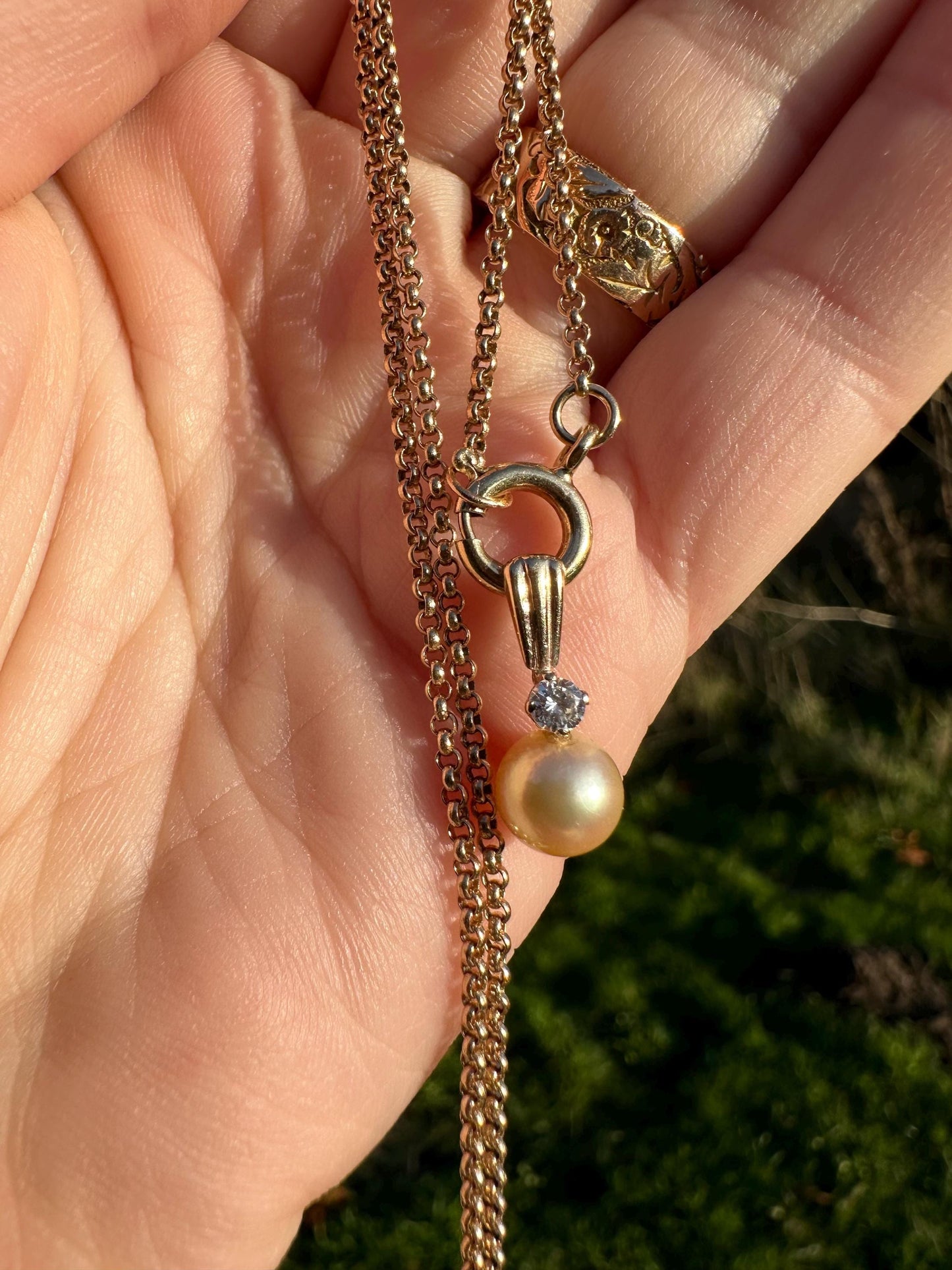 9ct Gold Pearl & Diamond Pendant