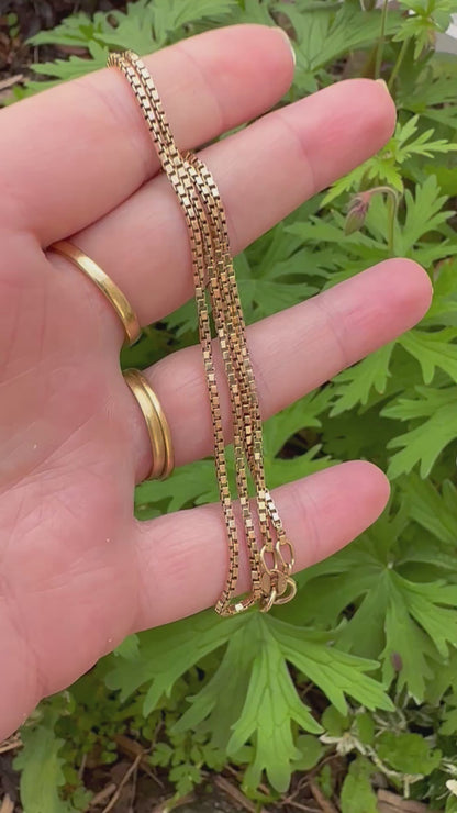 Vintage 9ct Yellow Gold Box chain