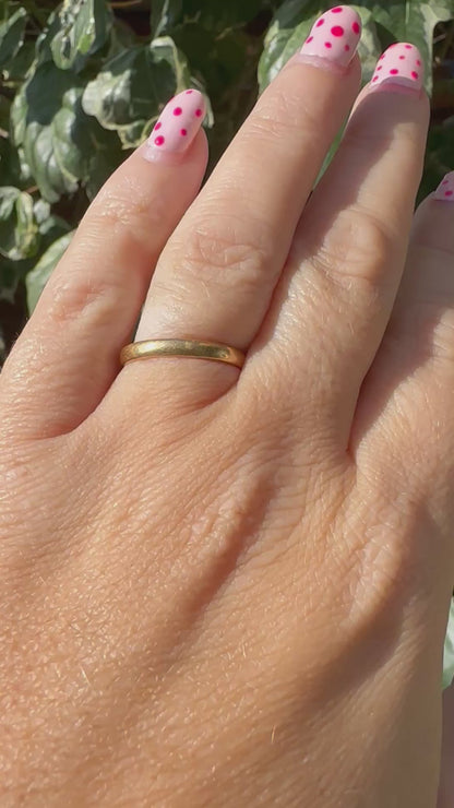 Antique 22ct Gold plain band, early Victorian
