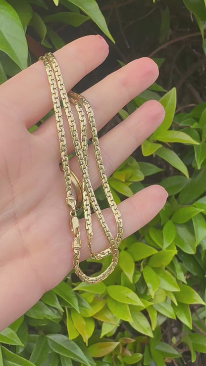 9ct Yellow Gold C Link chain