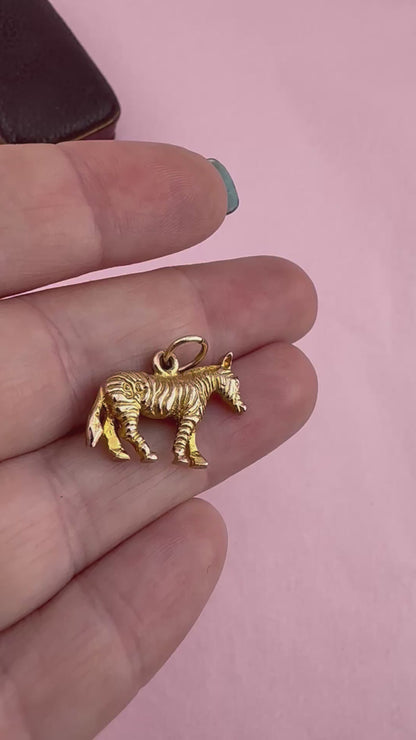 9ct Zebra Charm, solid, 3.06g