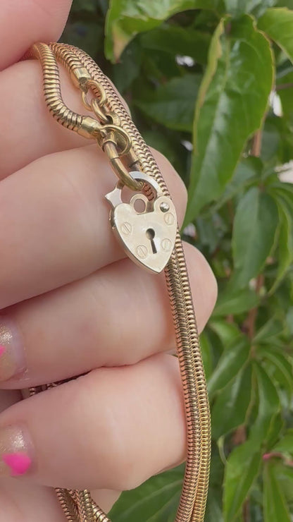 Vintage 9ct gold mini heart padlock