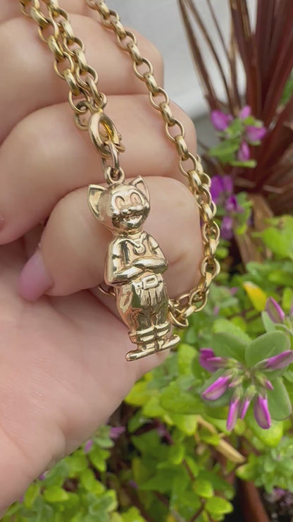 Vintage 9ct Gold Puss in Boots Charm