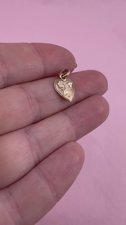 Antique 9ct Gold Yellow Gold Heart with rose gold flower detailing