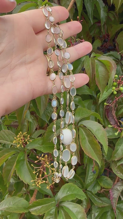 Antique 9ct Gold Bezel set Moonstone necklace