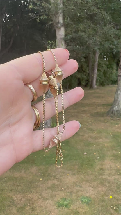 Vintage 9ct yellow Gold Rhombus station chain