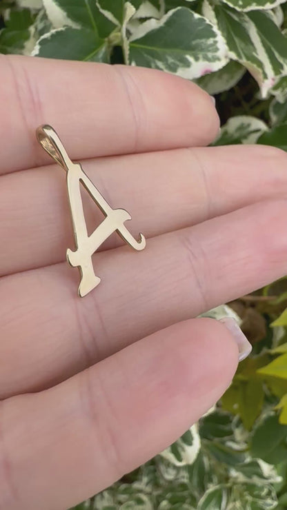 9ct Yellow Gold Italic A Charm