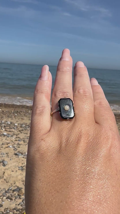 14ct Onyx, Pearl & Rose cut diamond Ring