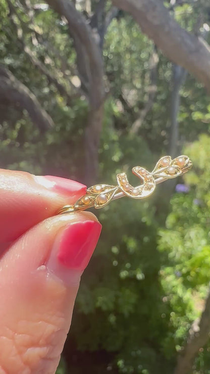 Victorian 15ct Seed Pearl Horseshoe brooch with 9ct gold pin