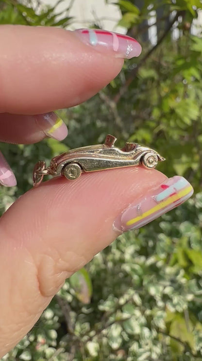 Vintage 9ct Gold Open top sports car (Jaguar?)