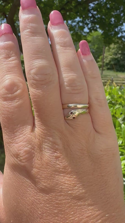 Vintage 9ct Gold Snake Ring with Garnet Eyes