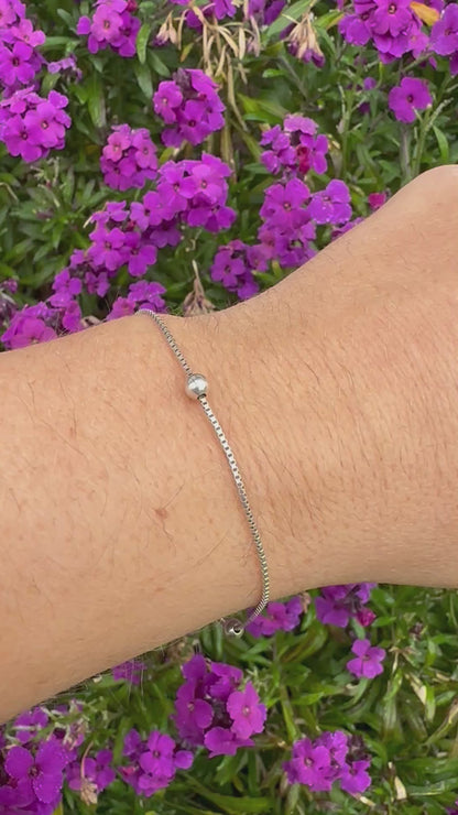 Vintage Sterling silver box and ball bracelet