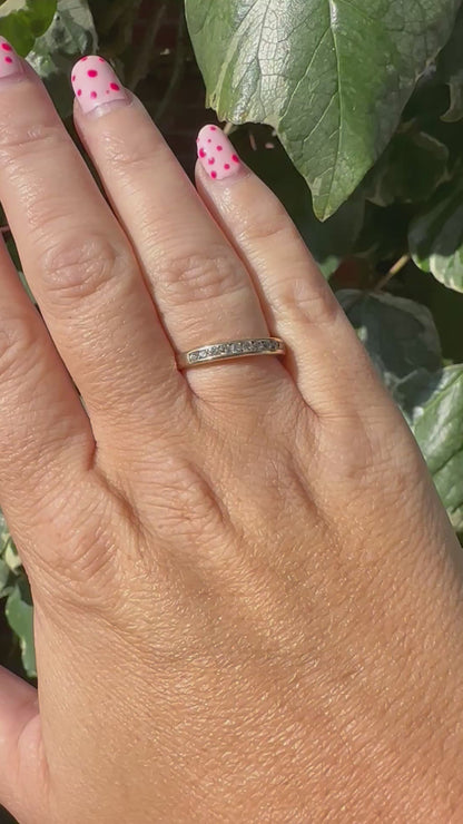 Vintage 14ct Gold channel set diamond ring