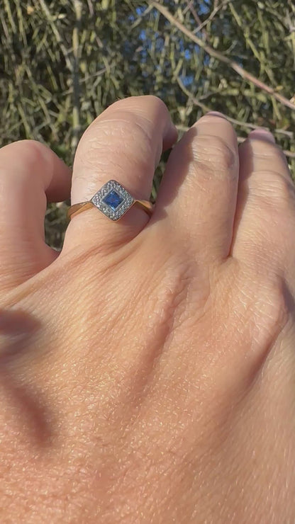 18ct Gold and platinum Sapphire and Diamond ring